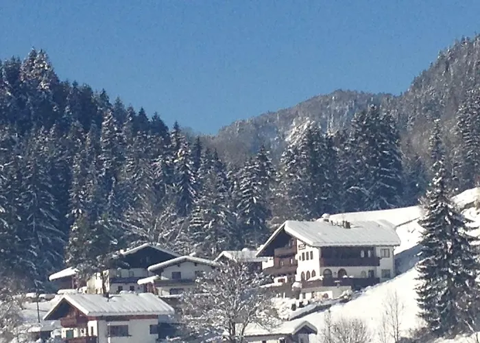 Pension Woergoetter Affittacamere Kirchdorf in Tirol
