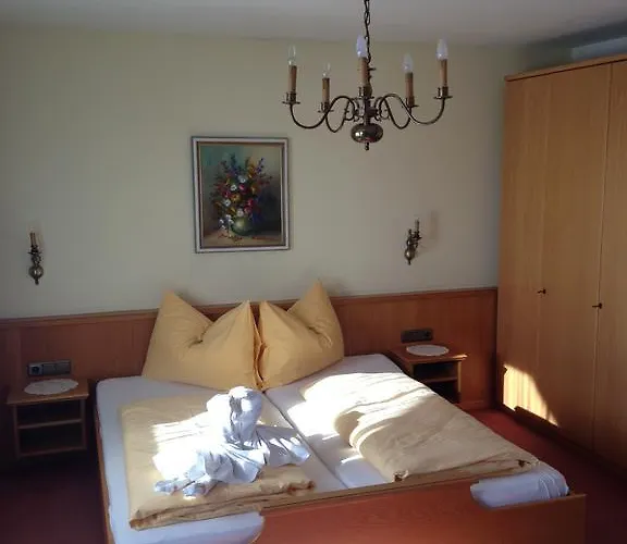 Pension Woergoetter Affittacamere Kirchdorf in Tirol