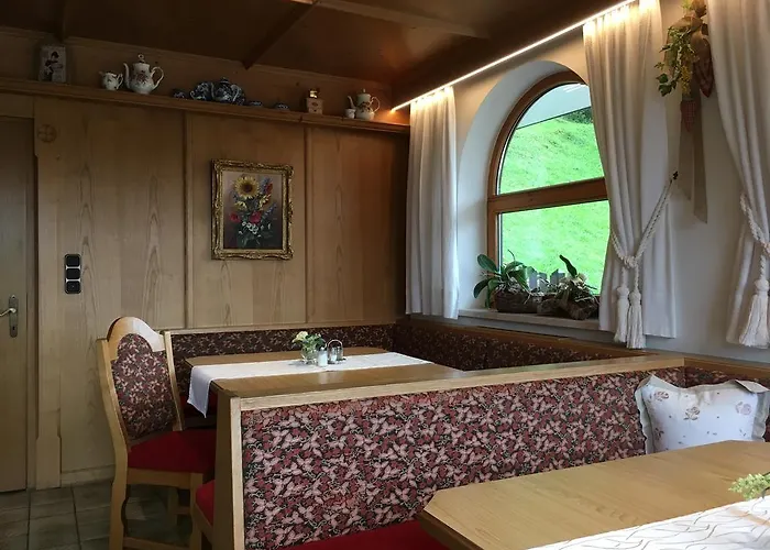 Pension Woergoetter Affittacamere 2*