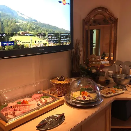 Πανσιόν Pension Woergoetter 2*